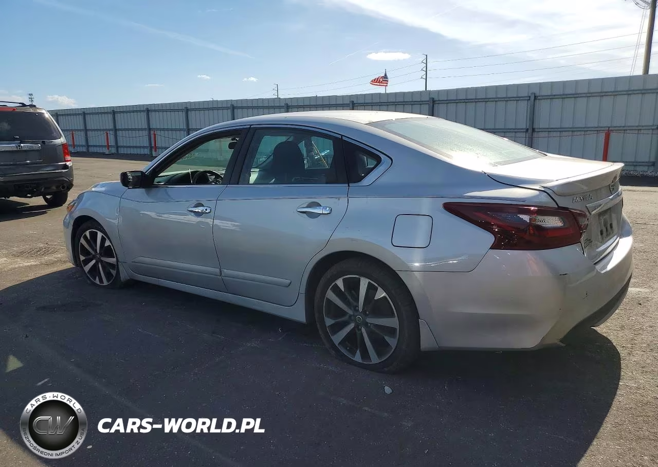 2017 Nissan Altima 2.5 Sr VIN:1N4AL3AP7HC115896 - 2