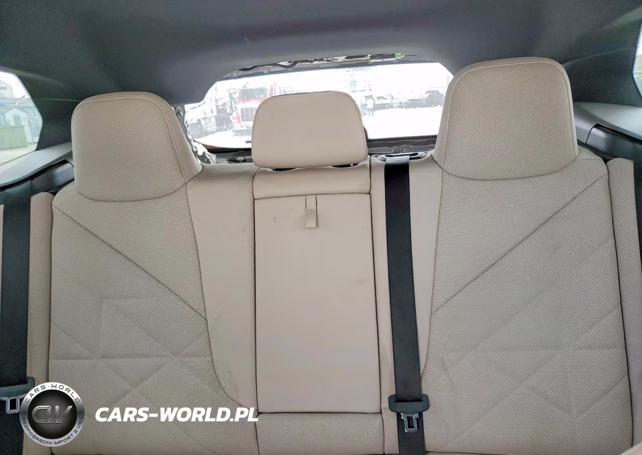 2024 BMW Ix xDrive50 VIN:WB523CF03RCR15800 - 10