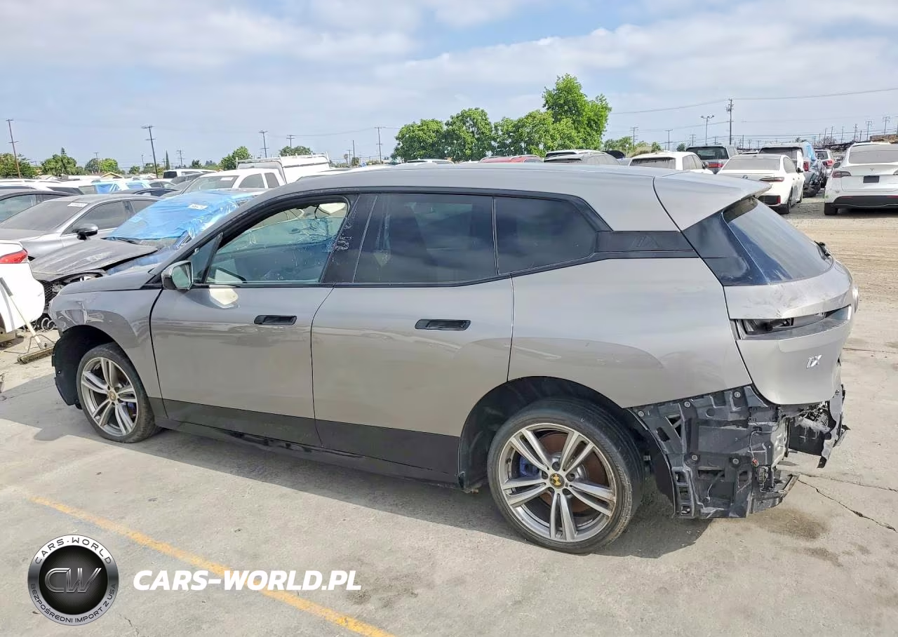2024 BMW Ix xDrive50 VIN:WB523CF03RCR15800 - 2
