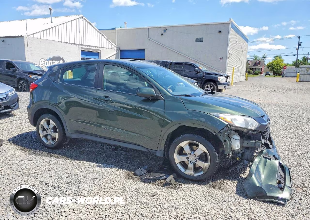 2018 Honda Hr-V Lx VIN:3CZRU6H38JG702233 - 4