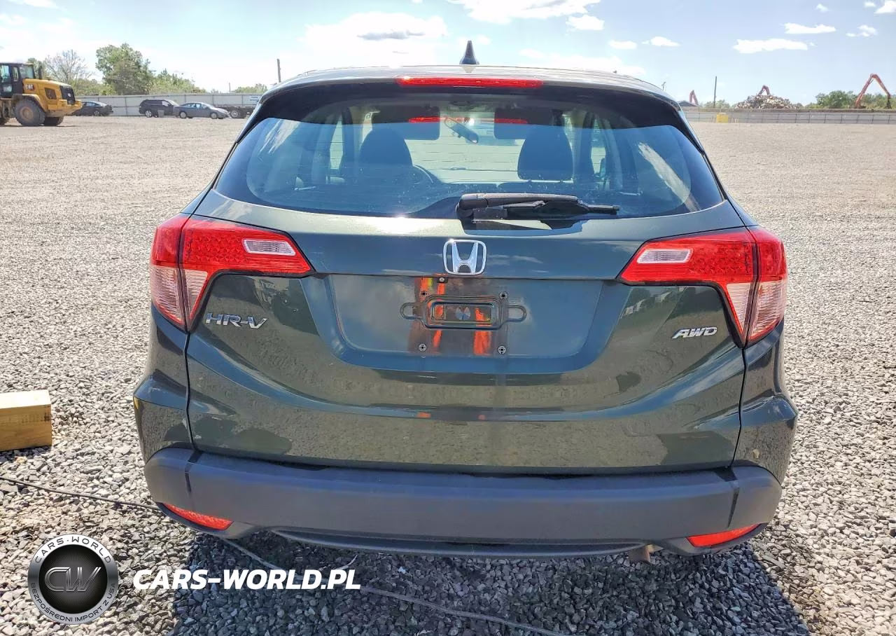 2018 Honda Hr-V Lx VIN:3CZRU6H38JG702233 - 6