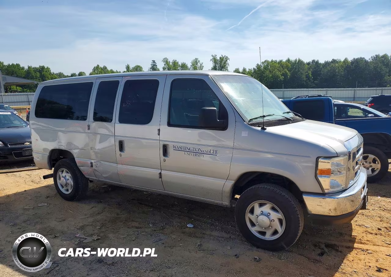 2008 Ford Econoline E350 Super Duty Wagon VIN:1FBNE31L08DB47087 - 4