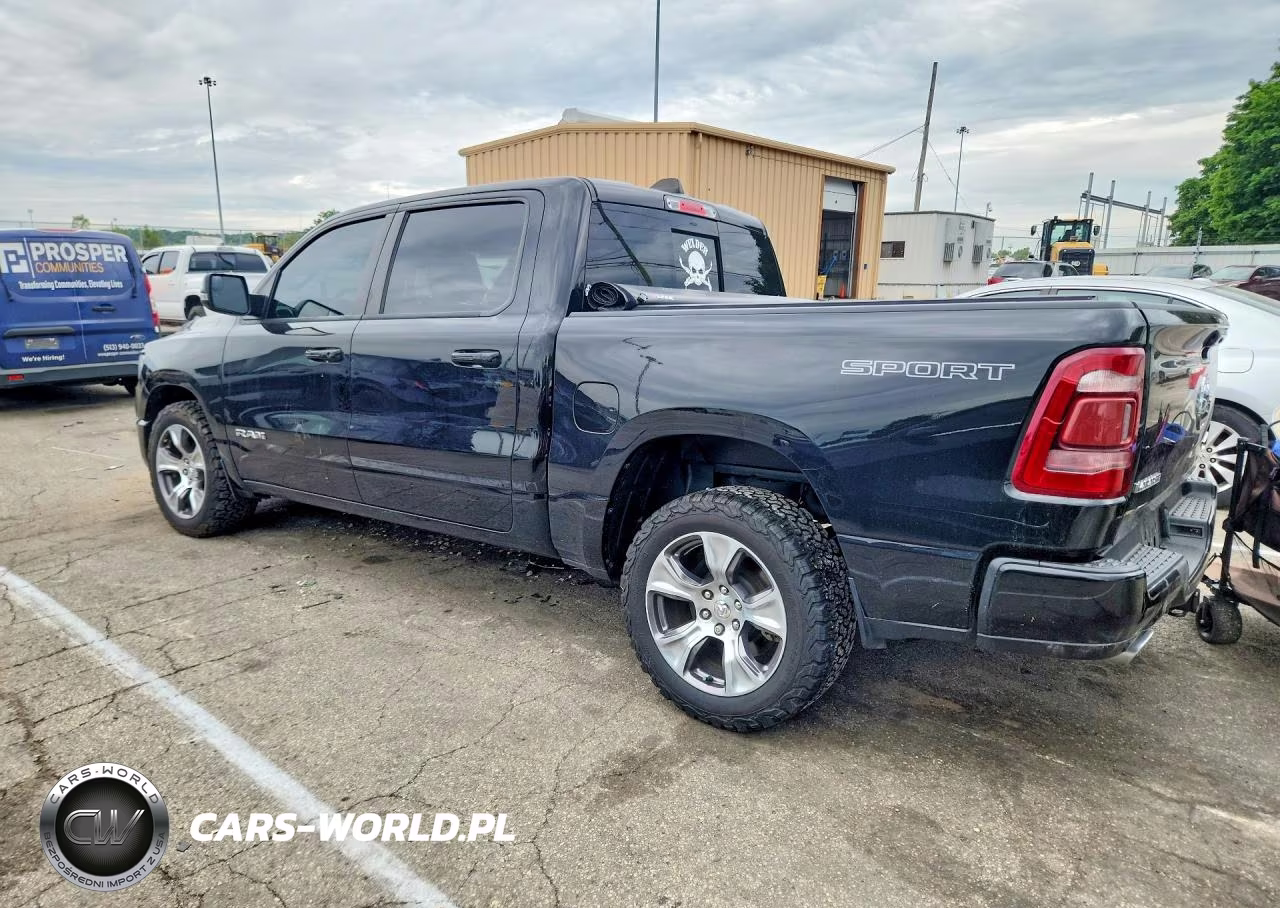 2023 Ram 1500 Laramie VIN:1C6SRFJT7PN587540 - 2