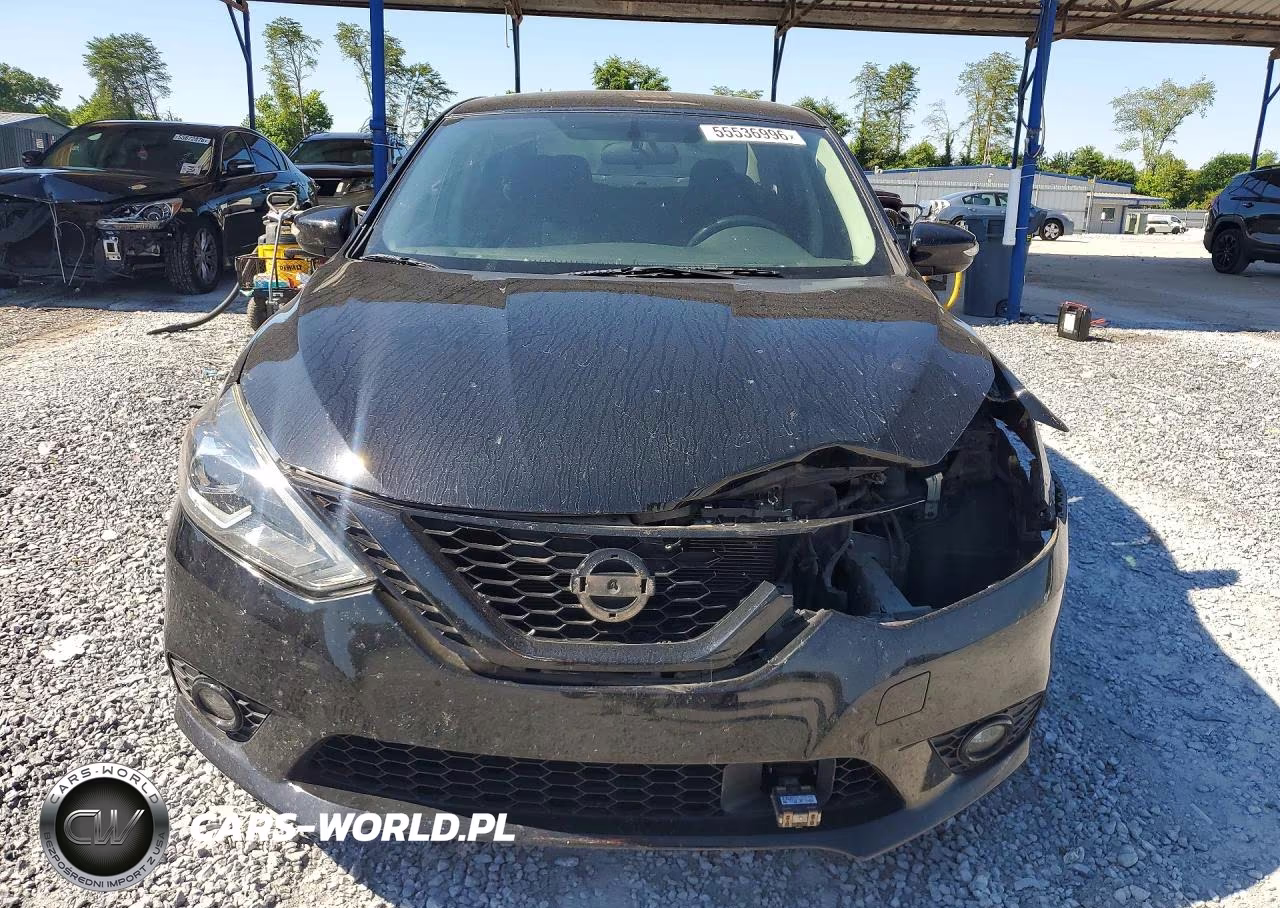 2018 Nissan Sentra Sr VIN:3N1AB7AP1JY261196 - 5