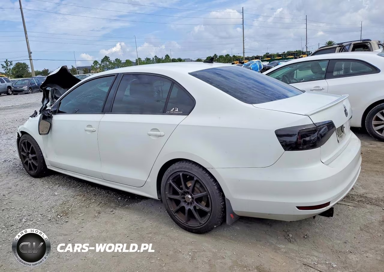2016 Volkswagen Jetta Sport VIN:3VWD17AJ1GM391016 - 2