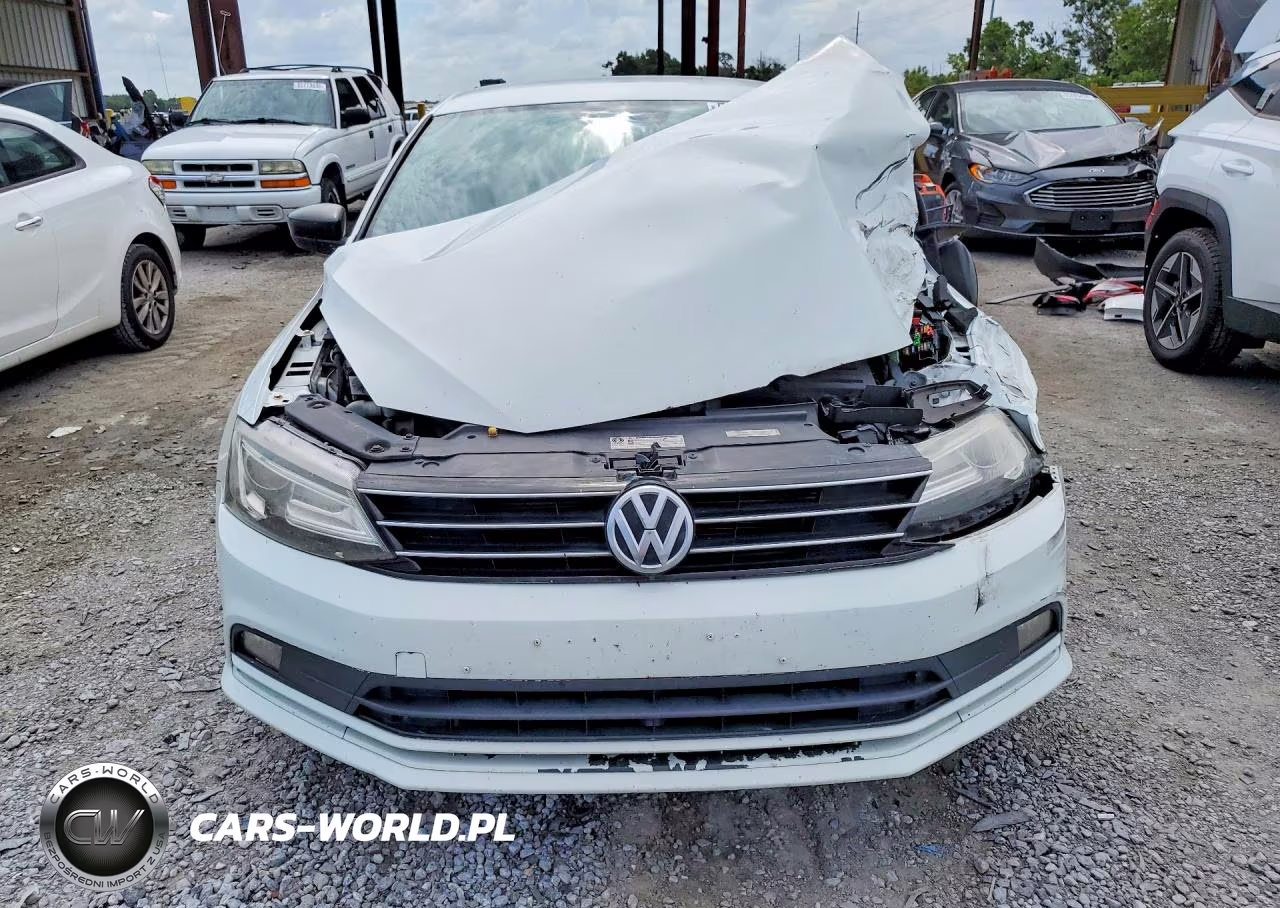 2016 Volkswagen Jetta Sport VIN:3VWD17AJ1GM391016 - 5