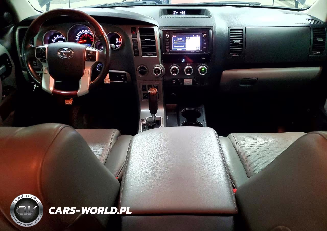 2016 Toyota Sequoia Platinum VIN:5TDDW5G11GS136379 - 8