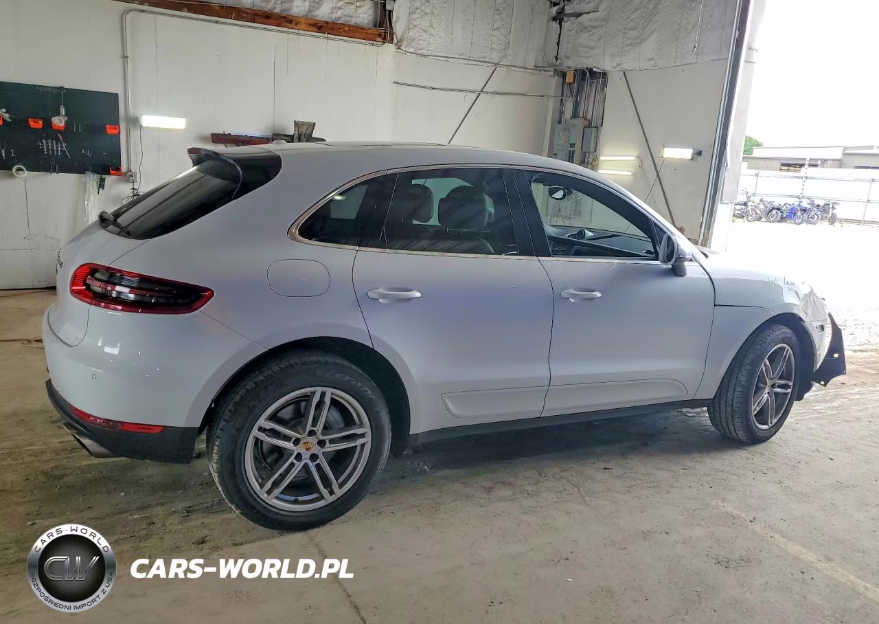 2018 Porsche Macan S VIN:WP1AB2A57JLB34863 - 3