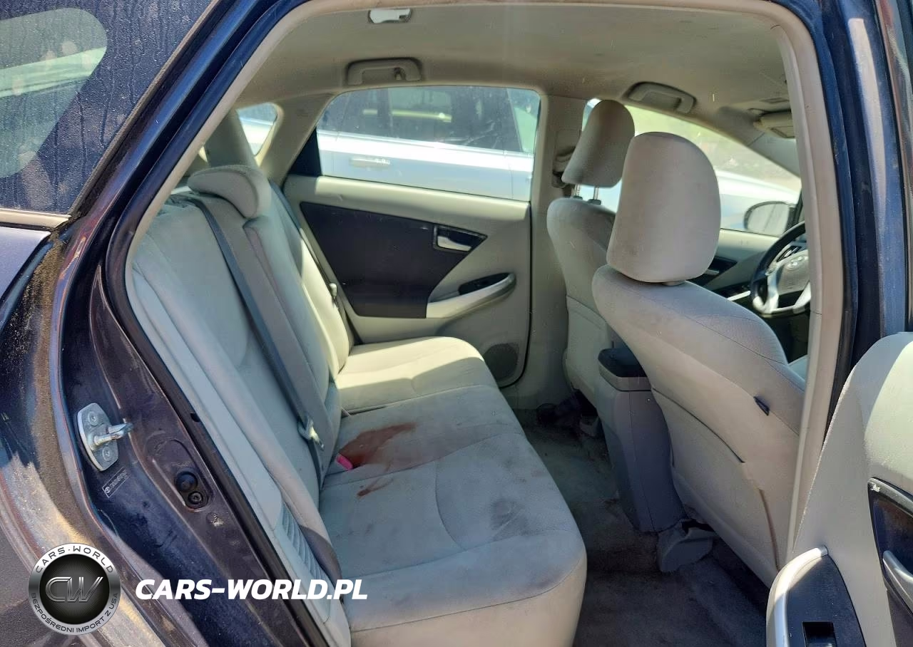 2011 Toyota Prius Two VIN:JTDKN3DU4B1421600 - 10