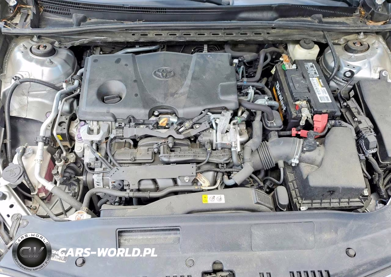 2018 Toyota Camry Le VIN:4T1B11HK8JU008970 - 11