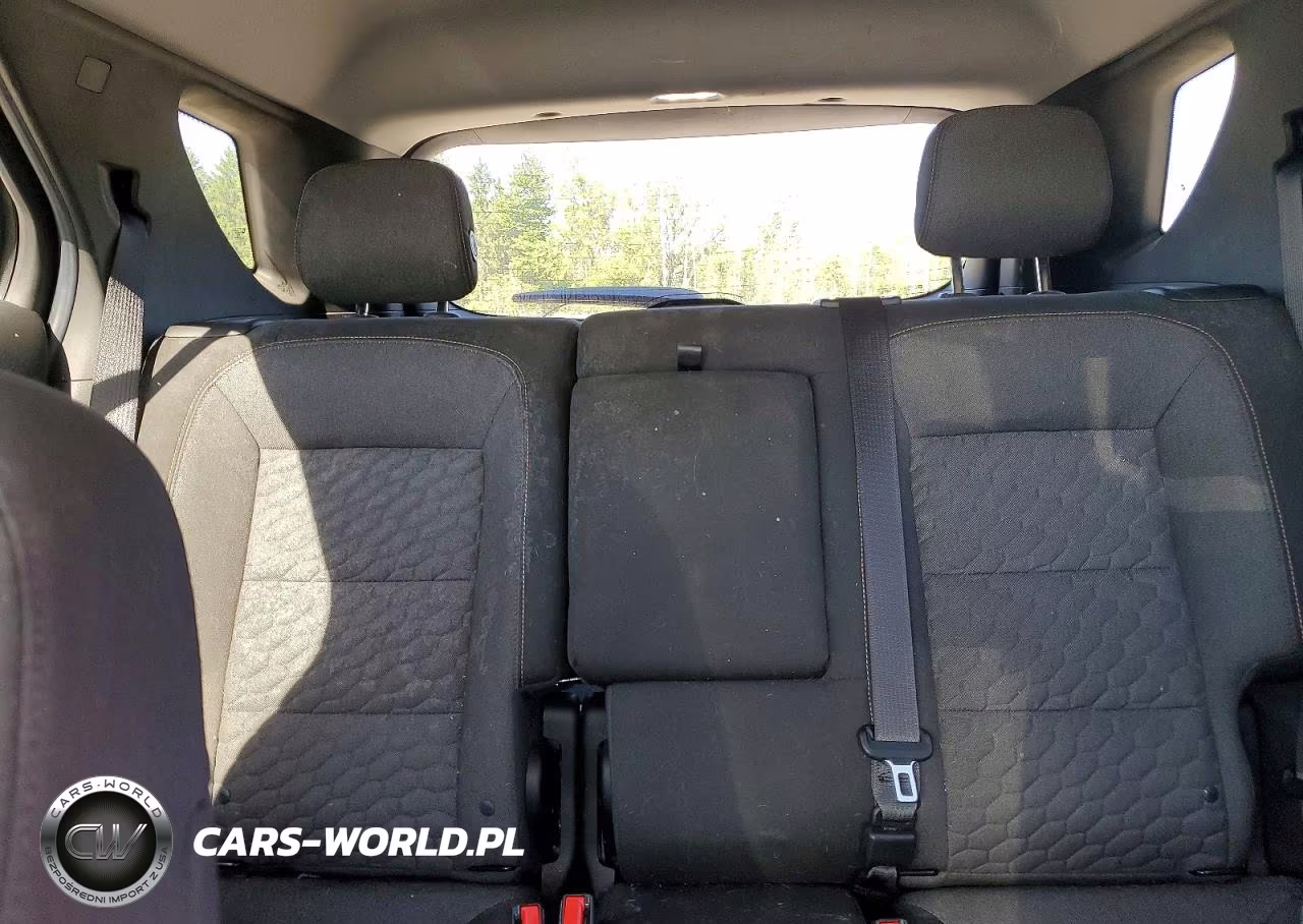 2019 Chevrolet Equinox Lt VIN:3GNAXUEV8KS588311 - 10