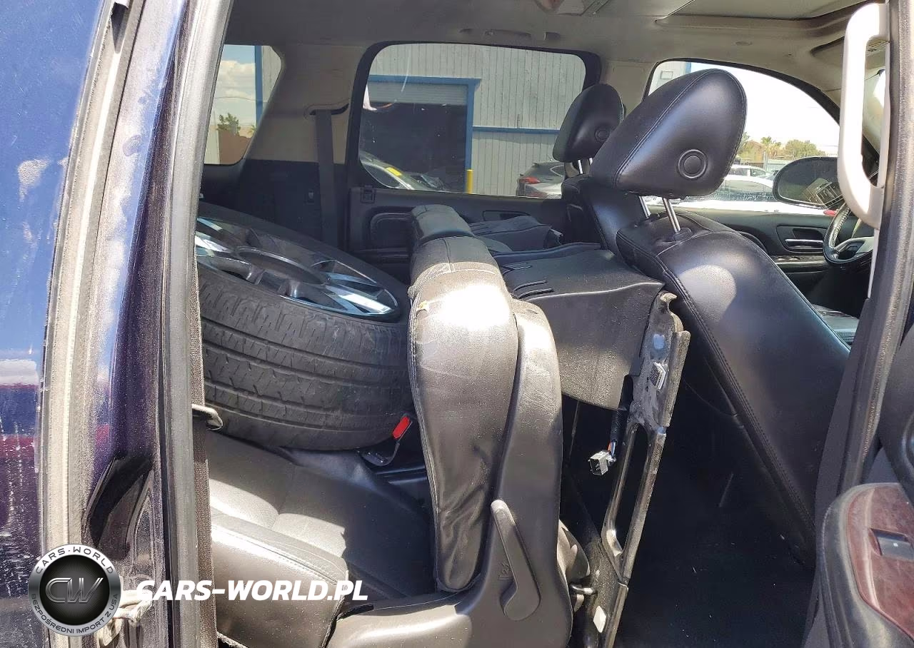 2007 Cadillac Escalade Esv VIN:1GYFK668X7R298383 - 10