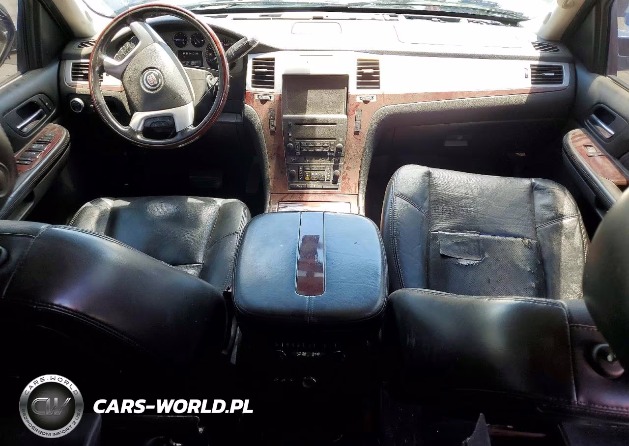 2007 Cadillac Escalade Esv VIN:1GYFK668X7R298383 - 8