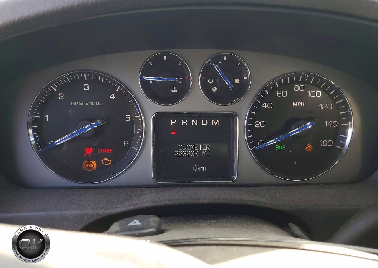 2007 Cadillac Escalade Esv VIN:1GYFK668X7R298383 - 9