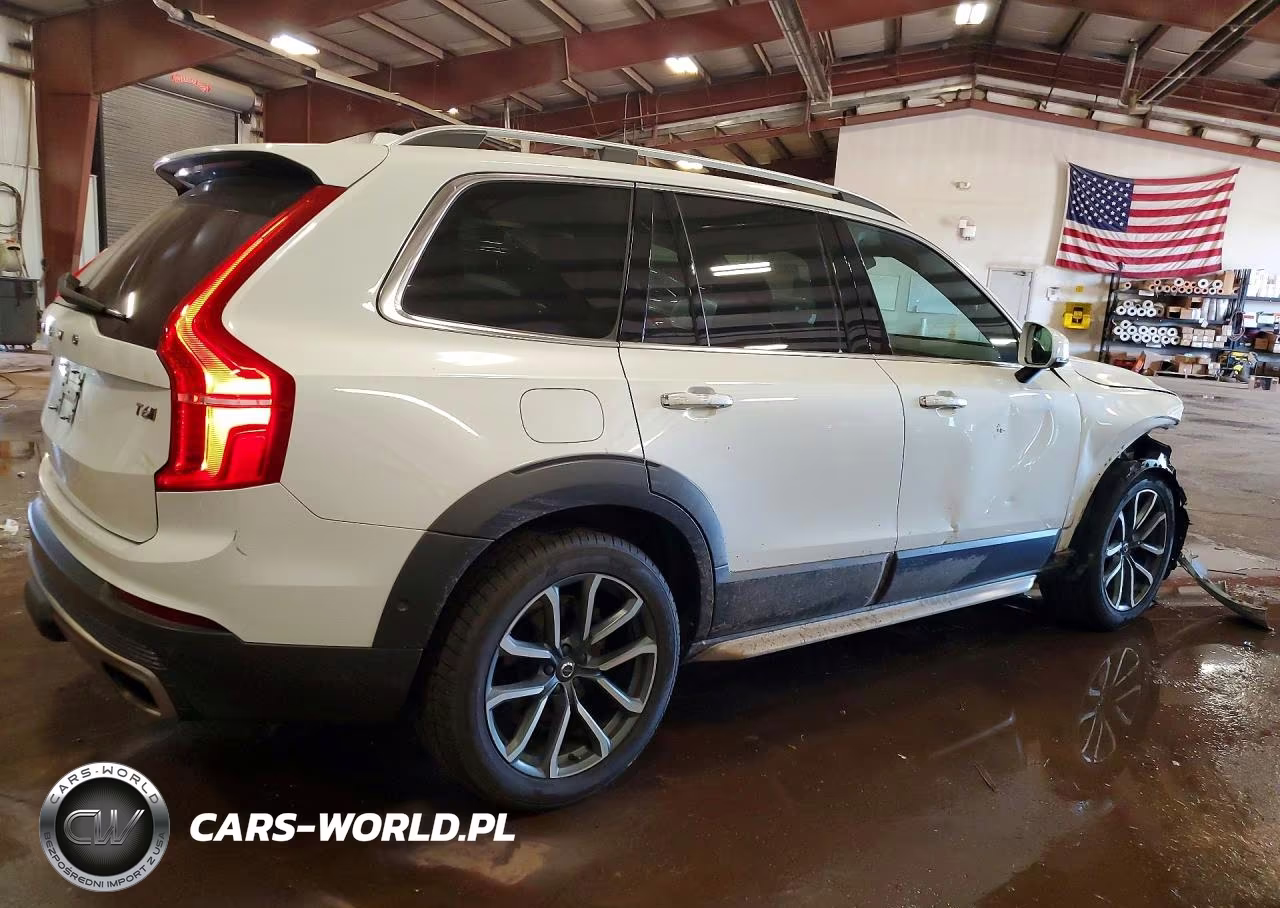 2018 Volvo Xc90 T6 VIN:YV4A22PK6J1211178 - 3
