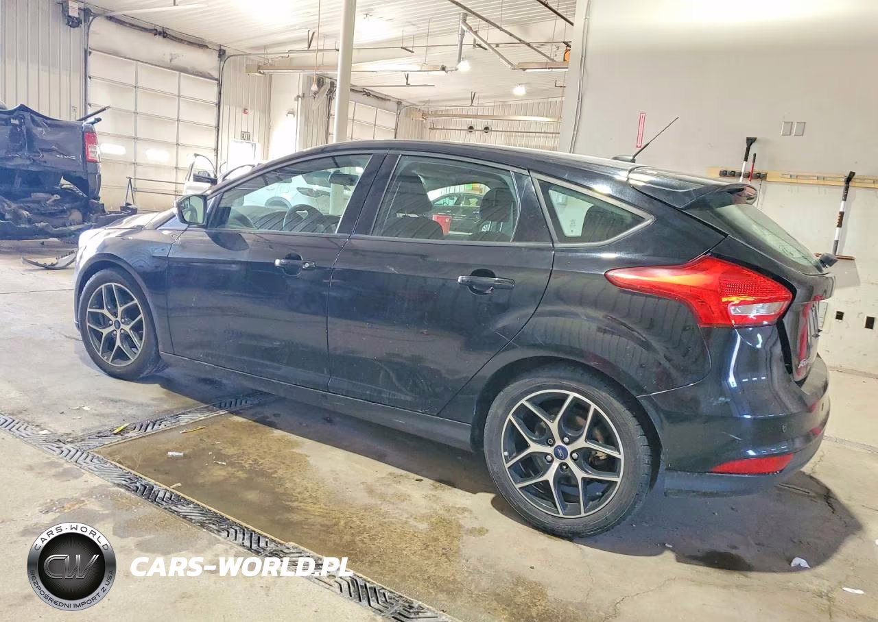 2017 Ford Focus Sel VIN:1FADP3M26HL249204 - 2
