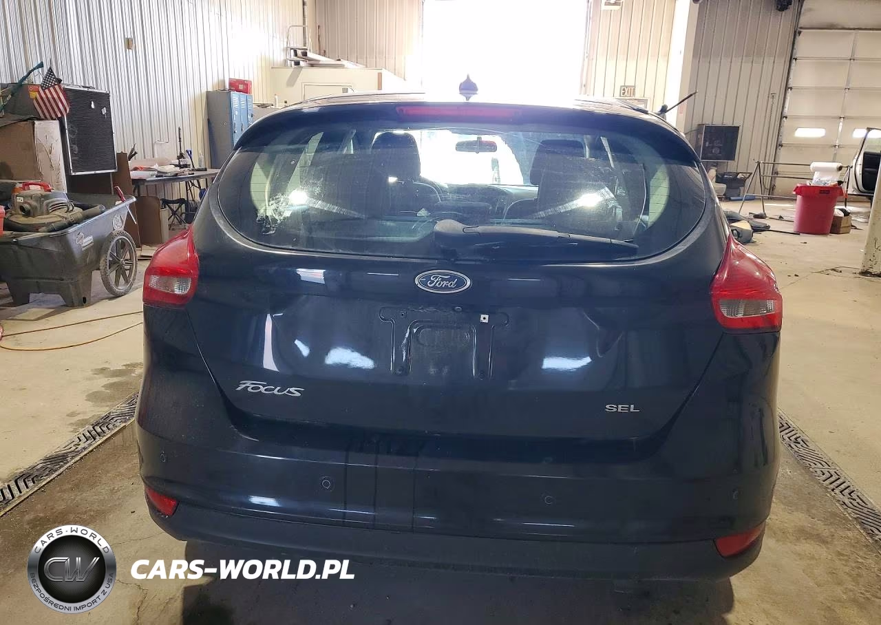 2017 Ford Focus Sel VIN:1FADP3M26HL249204 - 6