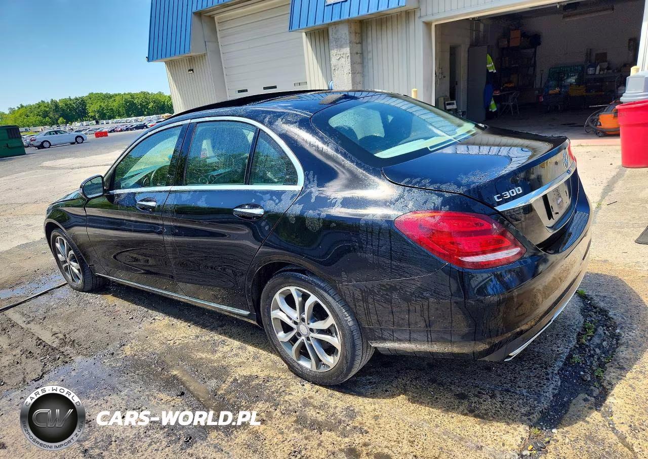 2015 Mercedes-Benz C 300 4Matic VIN:55SWF4KB0FU068774 - 2
