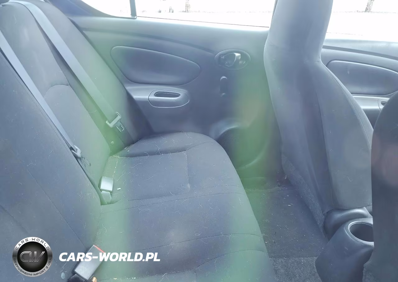 2015 Nissan Versa 1.6 S Plus VIN:3N1CN7AP9FL809336 - 10