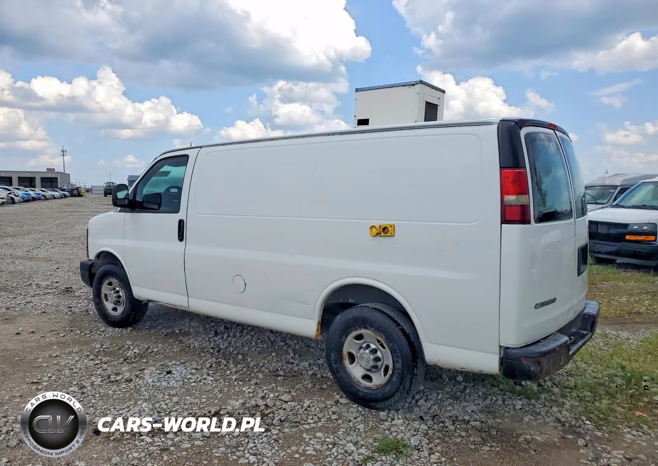 2013 Chevrolet Express 2500 Cargo Refrigerated Delivery Van VIN:1GCWGFFA6D1169027 - 2