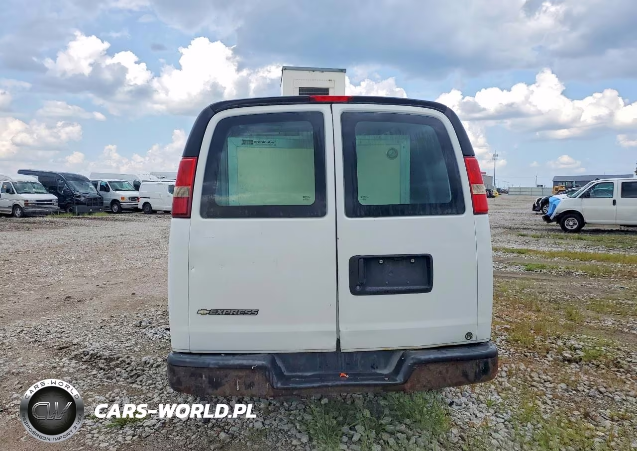 2013 Chevrolet Express 2500 Cargo Refrigerated Delivery Van VIN:1GCWGFFA6D1169027 - 6
