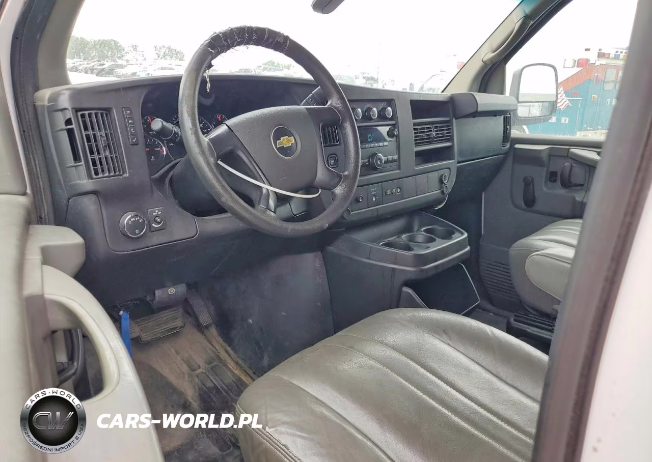 2013 Chevrolet Express 2500 Cargo Refrigerated Delivery Van VIN:1GCWGFFA6D1169027 - 8