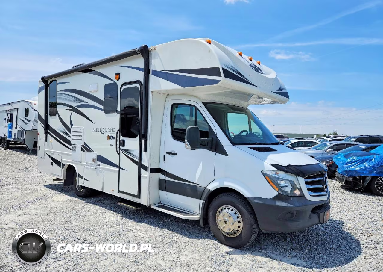 2018 Jayco Melbourne Rv VIN:8BNPF4CC5JE151804 - 4