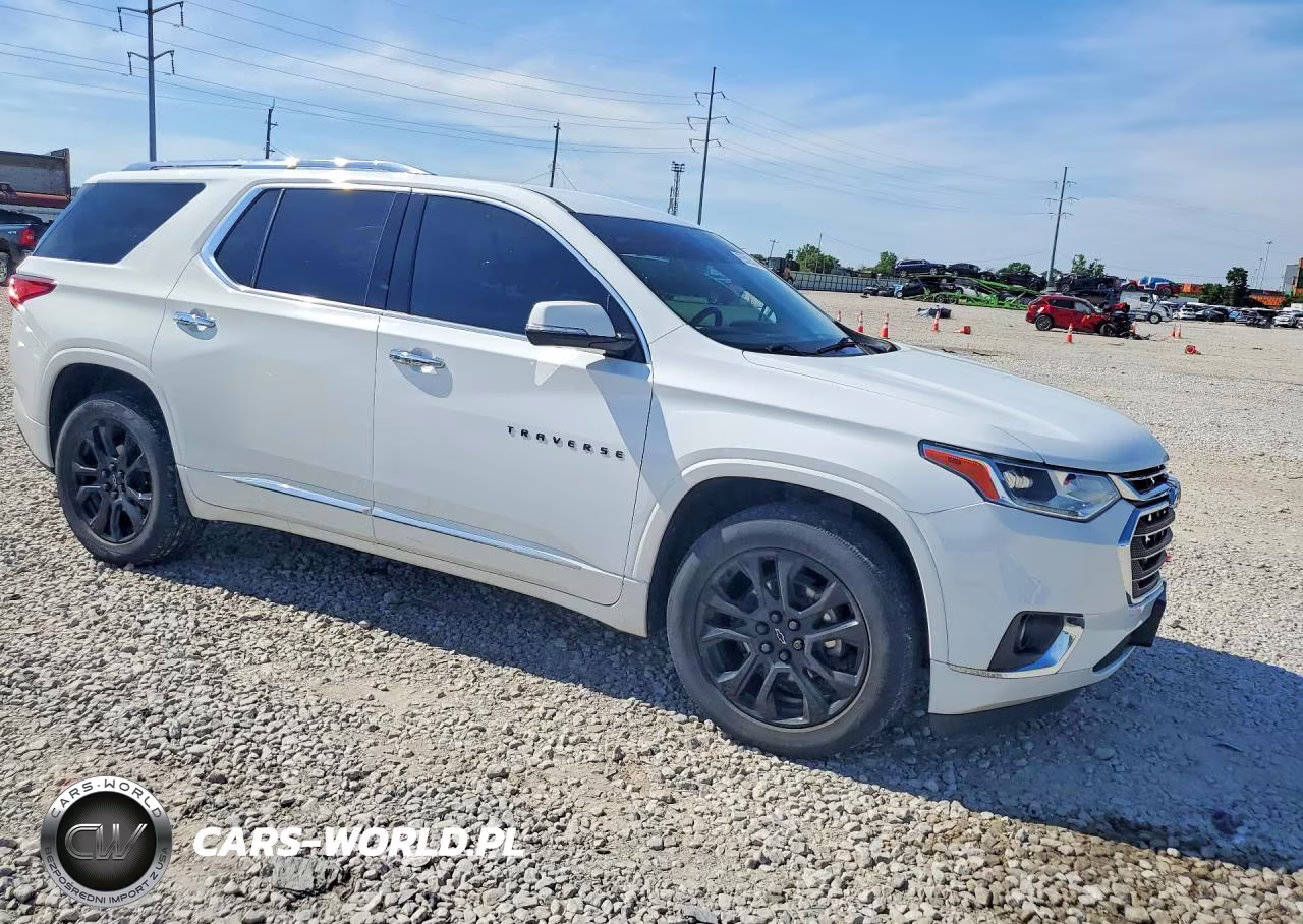 2019 Chevrolet Traverse Premier VIN:1GNEVKKW5KJ299770 - 4