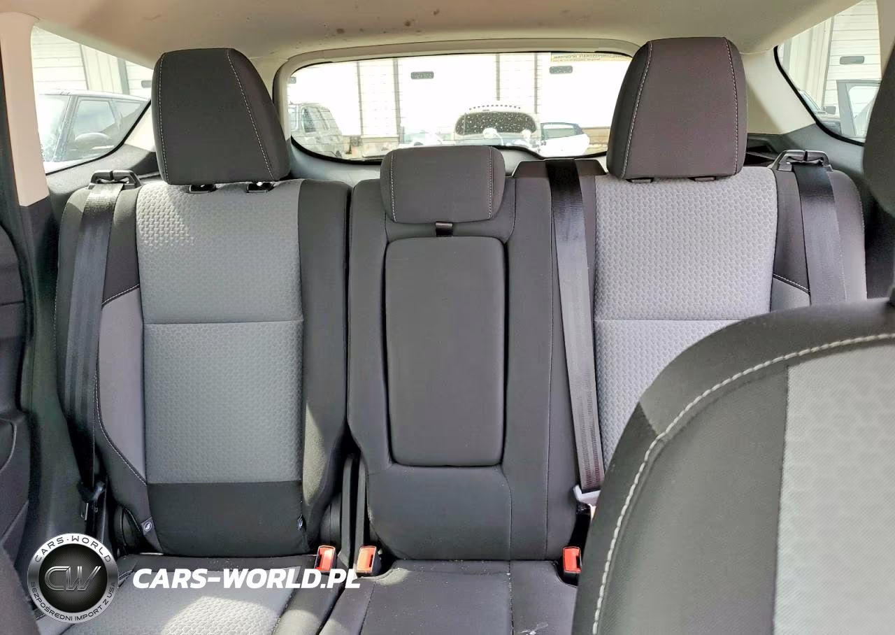 2017 Ford Escape Se VIN:1FMCU9G90HUE32713 - 10