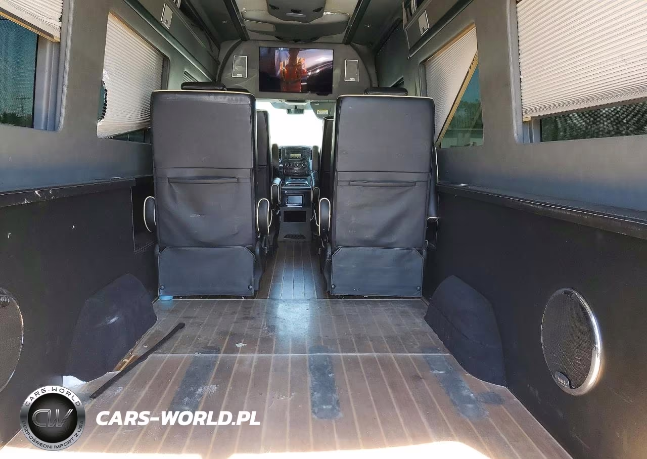 2016 Mercedes-Benz Sprinter 2500 VIN:WDZPE8CD6GP215770 - 10