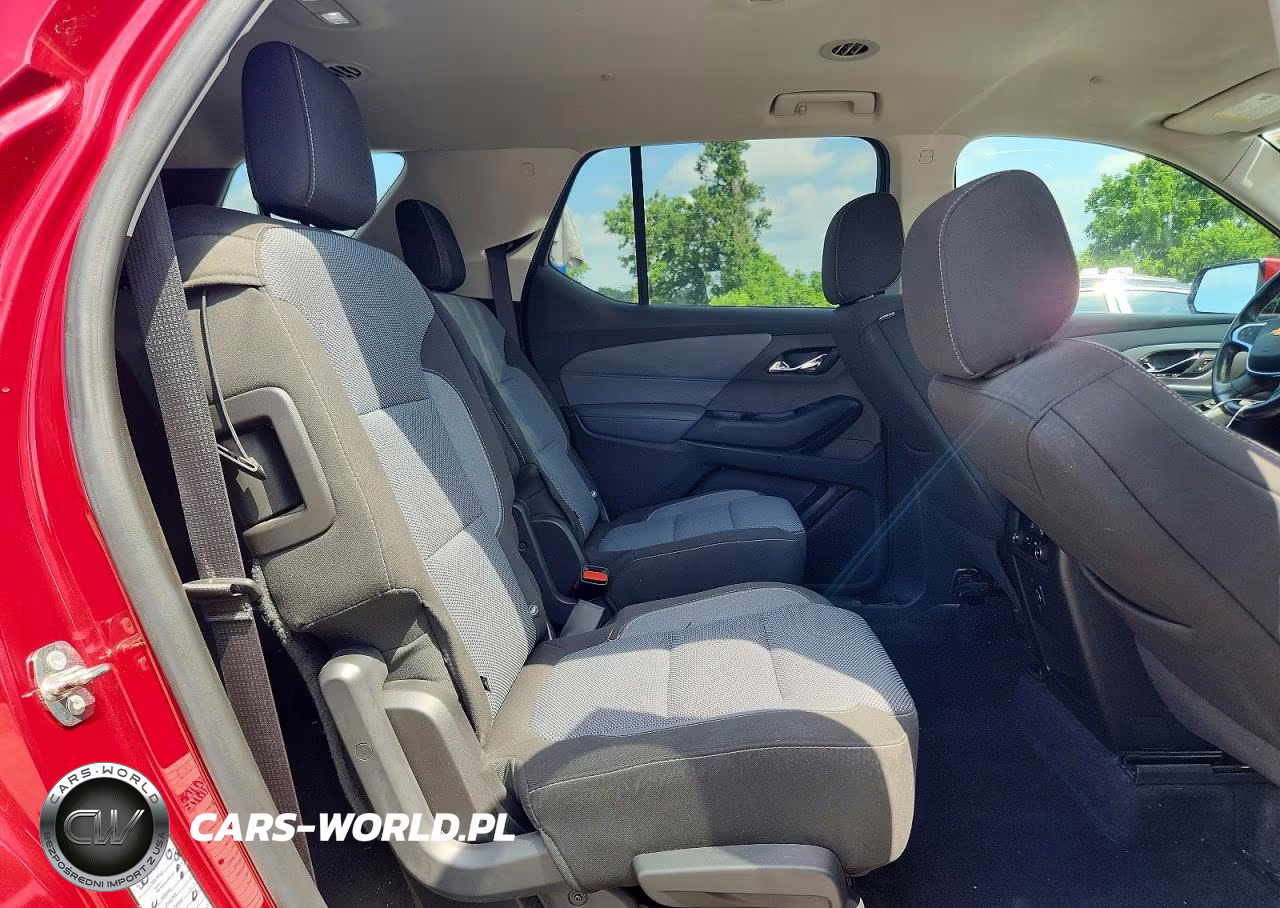 2018 Chevrolet Traverse Lt VIN:1GNERGKW9JJ185920 - 11