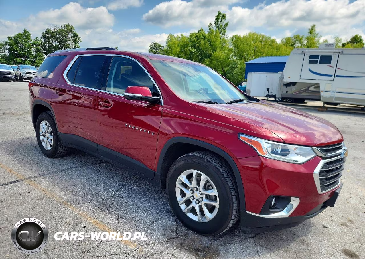 2018 Chevrolet Traverse Lt VIN:1GNERGKW9JJ185920 - 4