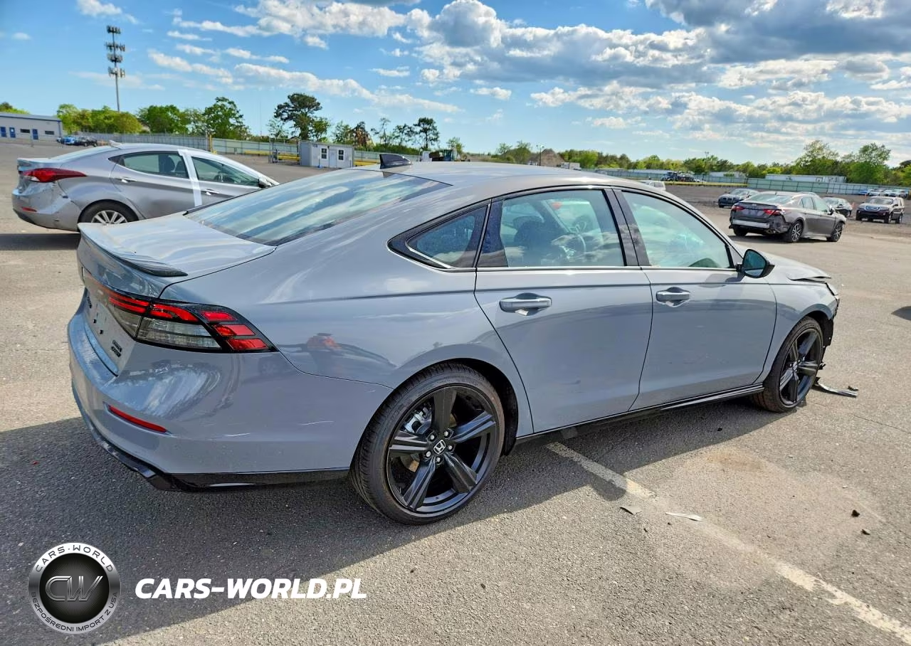 2026 Honda Accord Hybrid Sport-L VIN:1HGCY2F73TA027490 - 3