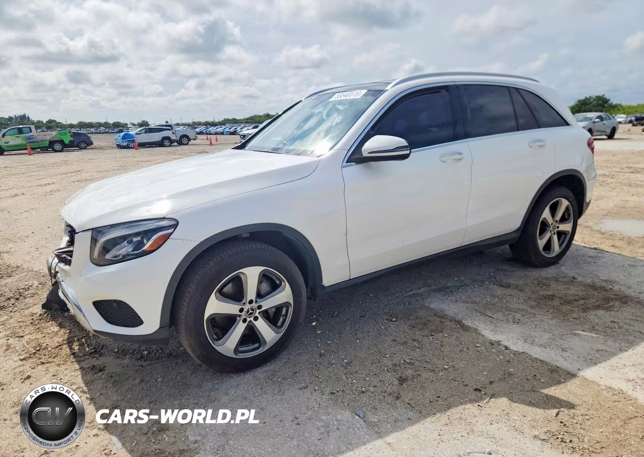 2019 Mercedes-Benz Glc 300 – zdjęcie 1 z 12