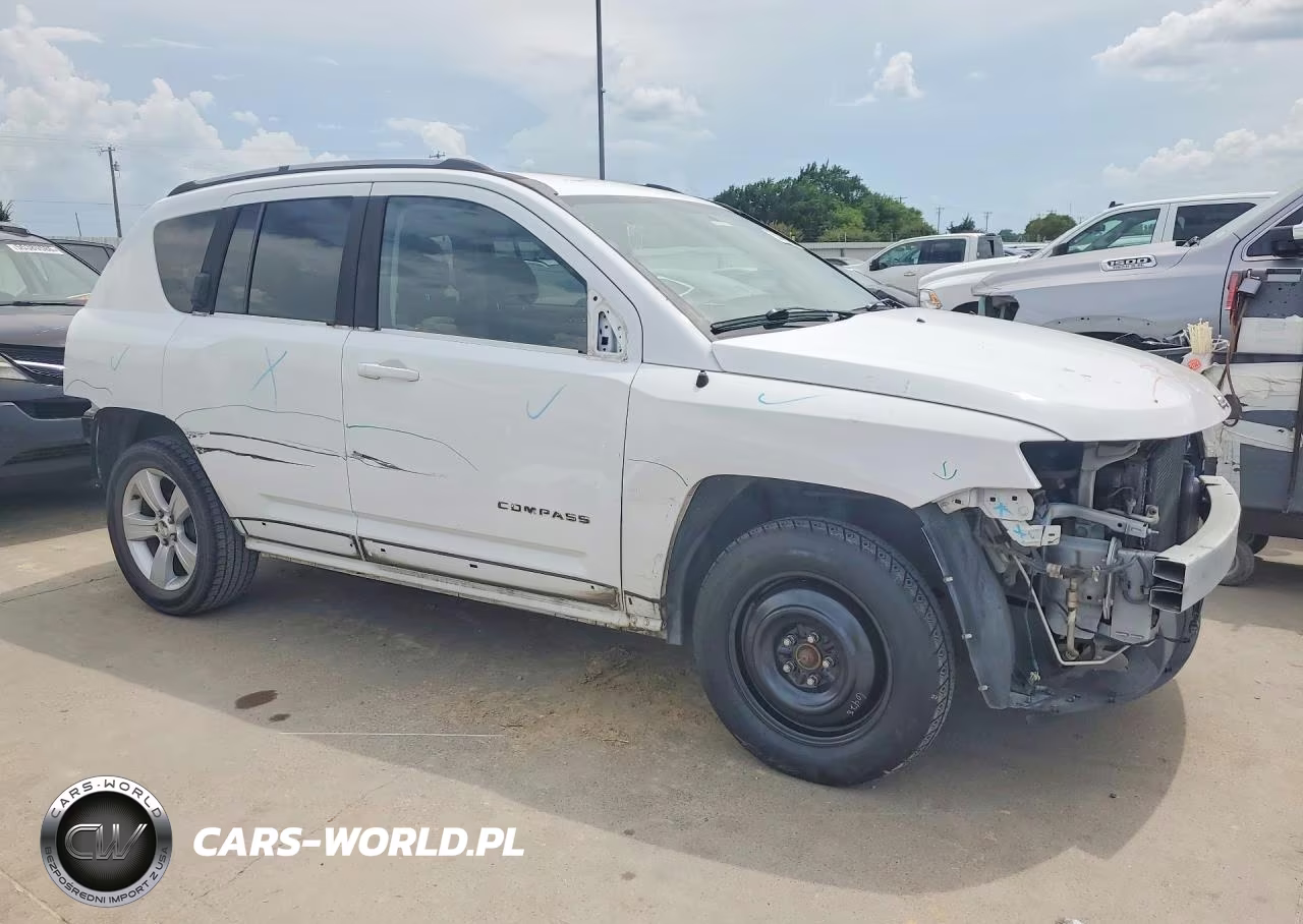 2016 Jeep Compass Sport VIN:1C4NJCBA3GD611959 - 4