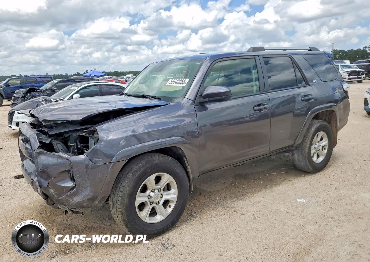 2023 Toyota 4Runner Se – zdjęcie 1 z 13
