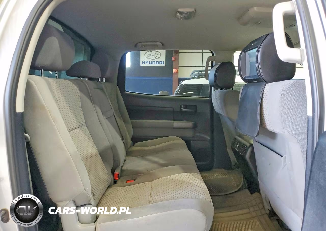 2011 Toyota Tundra Crewmax Sr5 VIN:5TFDY5F18BX187120 - 10