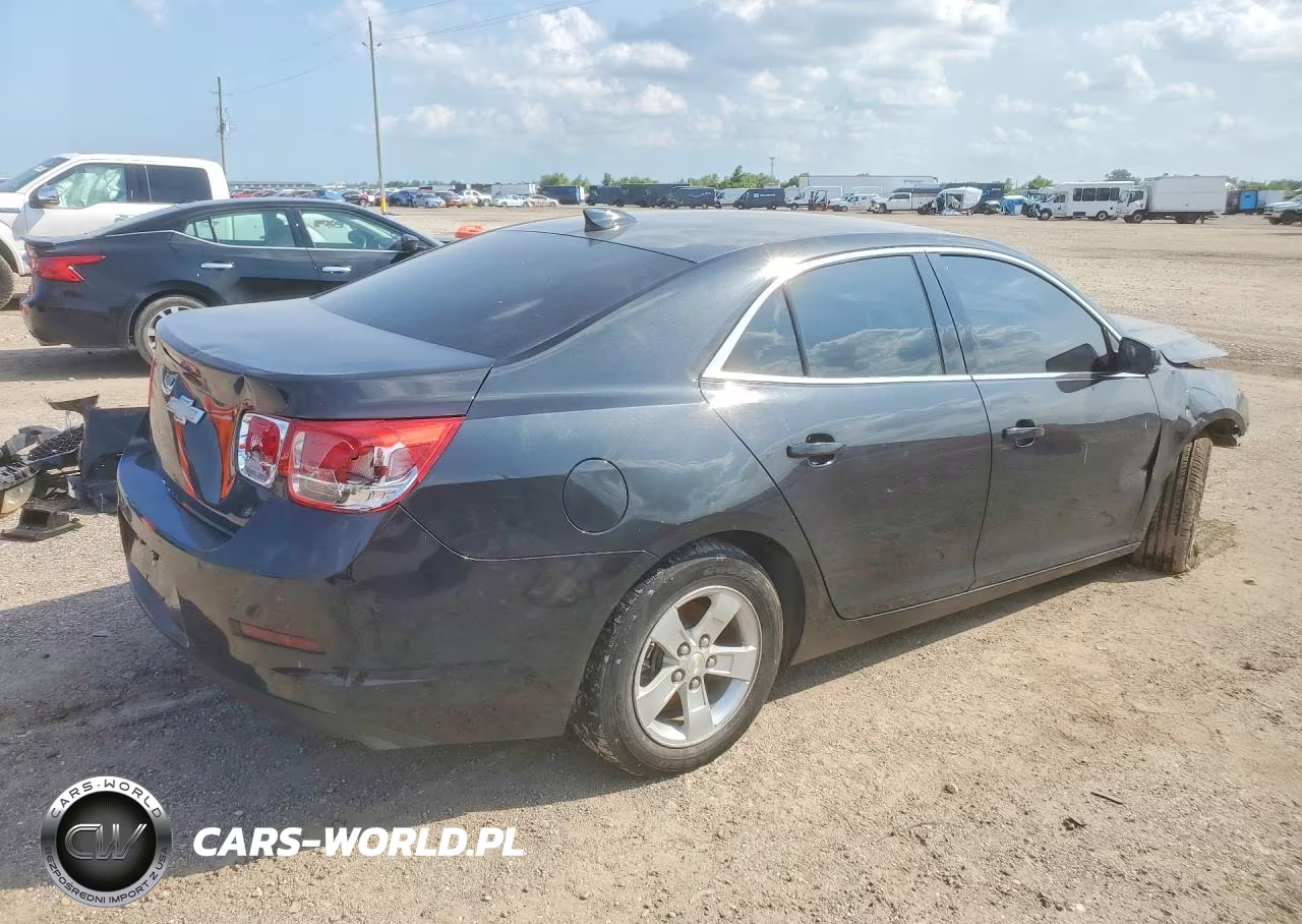2015 Chevrolet Malibu 1Lt VIN:1G11C5SL6FF308904 - 3