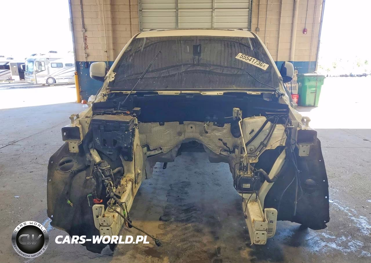 2019 Jeep Grand Cherokee Altitude 4X4 VIN:1C4RJFAG9KC829315 - 5