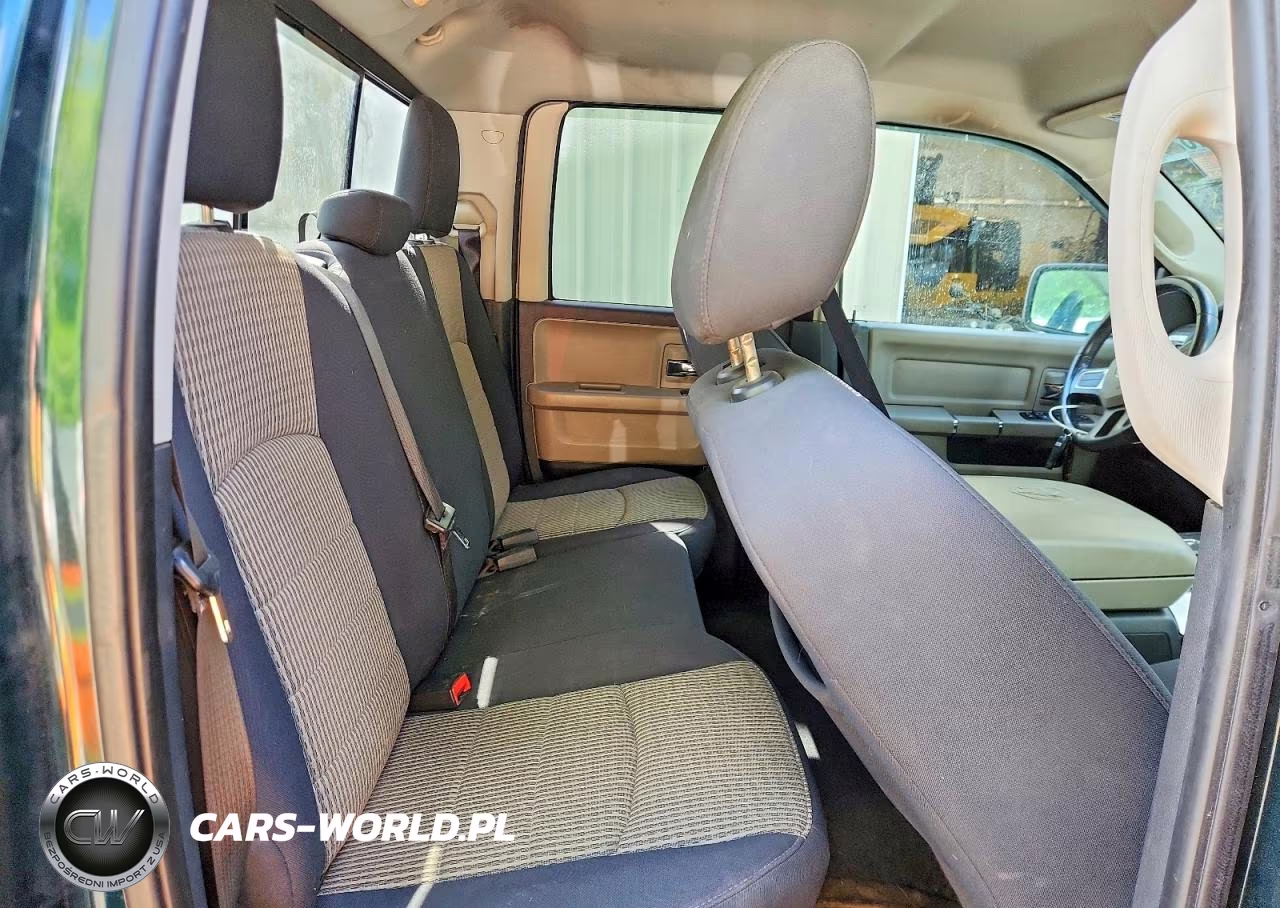 2011 Dodge Ram 1500 VIN:1D7RV1GT9BS670299 - 10