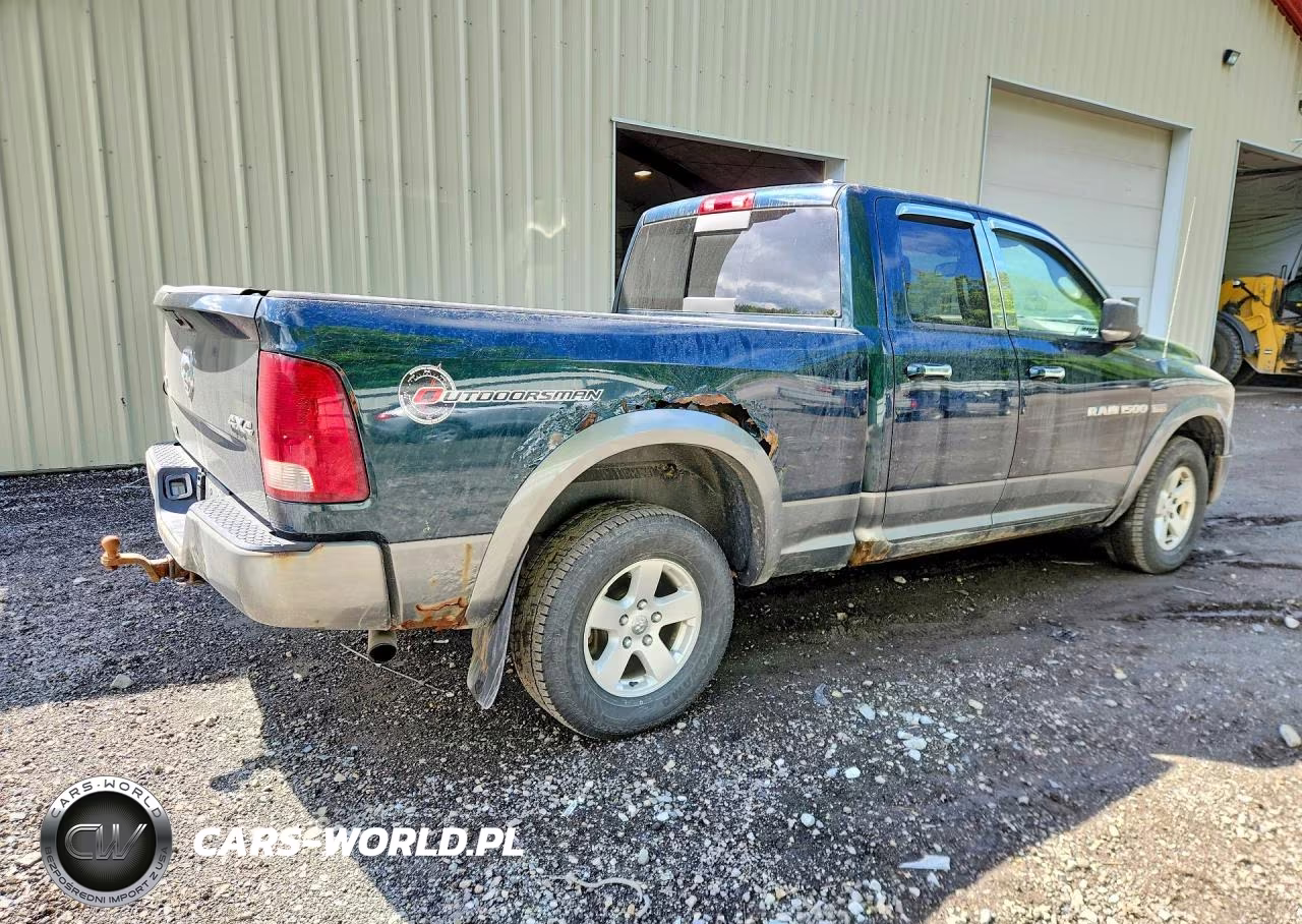 2011 Dodge Ram 1500 VIN:1D7RV1GT9BS670299 - 3