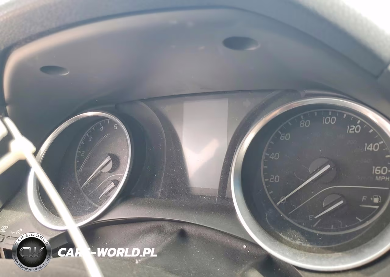2018 Toyota Camry Le VIN:4T1B11HK1JU055757 - 9