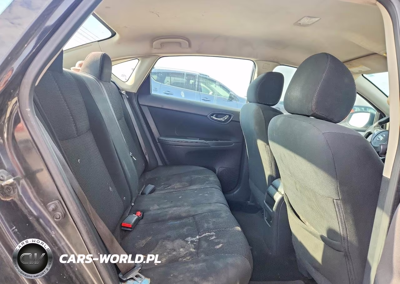 2018 Nissan Sentra S VIN:3N1AB7AP7JY310532 - 10