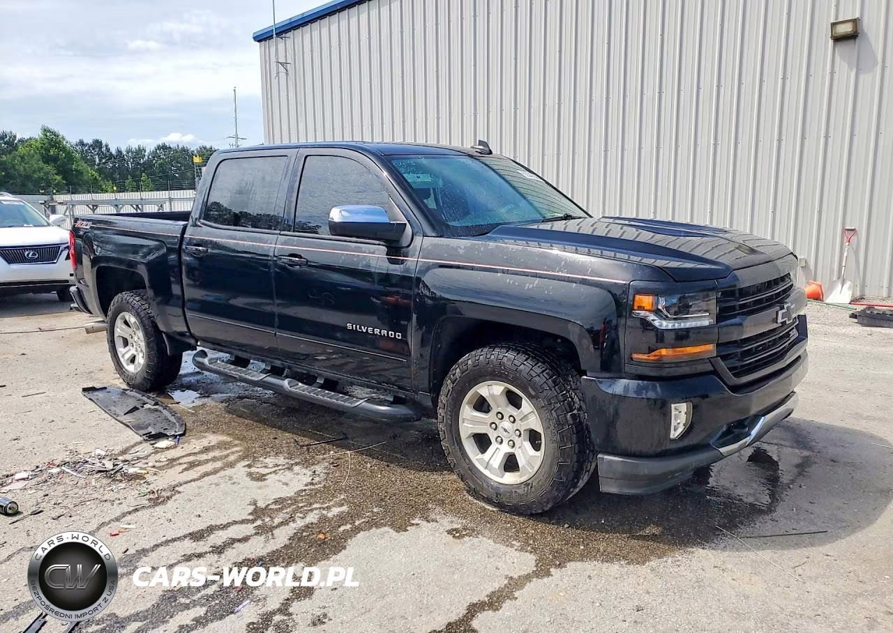 2017 Chevrolet Silverado K1500 Lt VIN:3GCUKREC3HG346442 - 4