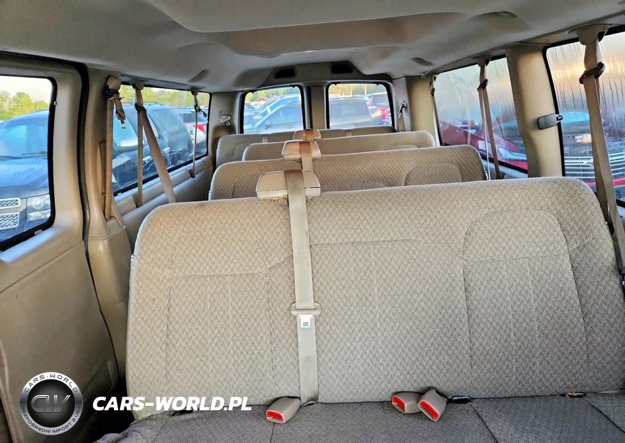 2008 Chevrolet Express G3500 VIN:1GAHG39K481206649 - 10