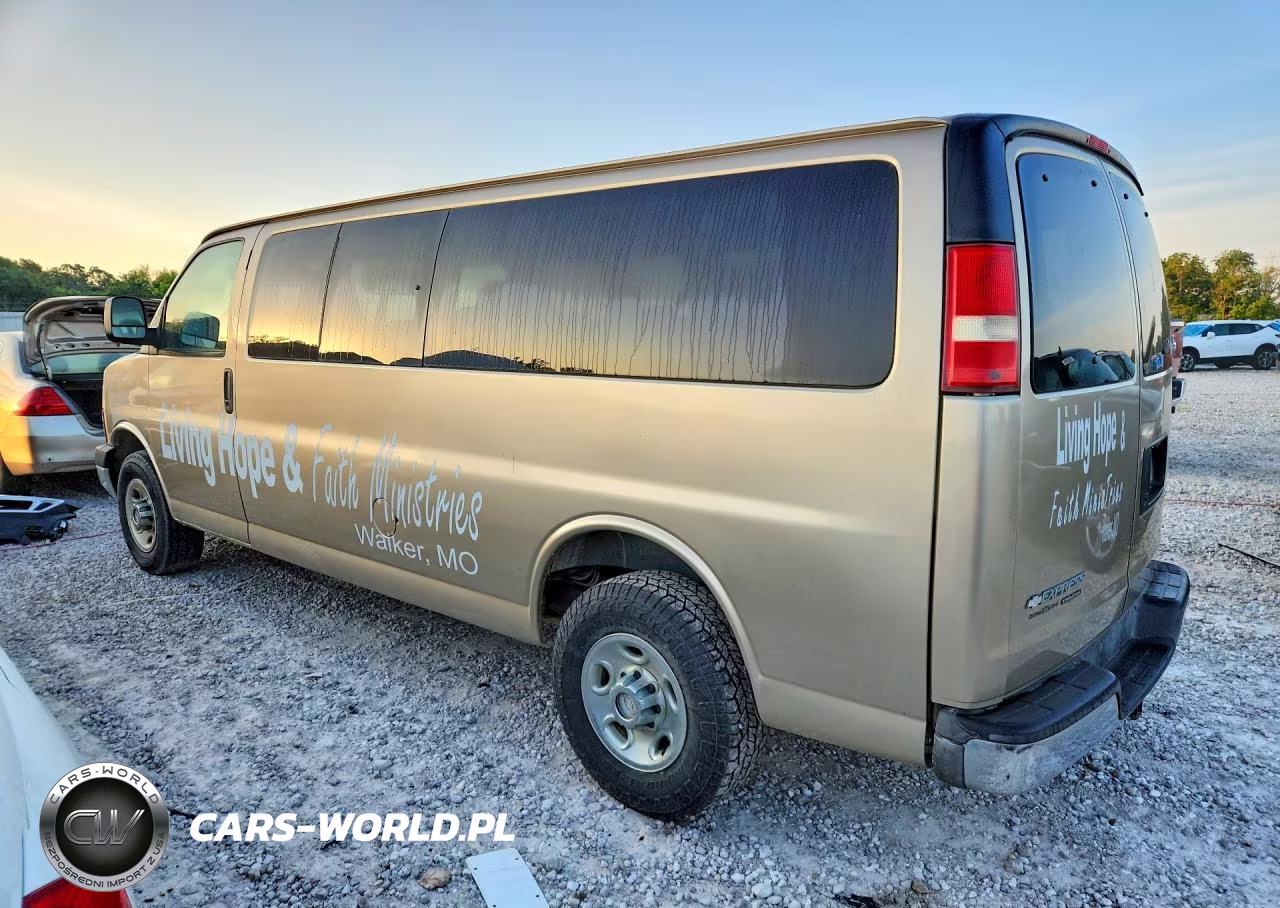 2008 Chevrolet Express G3500 VIN:1GAHG39K481206649 - 2