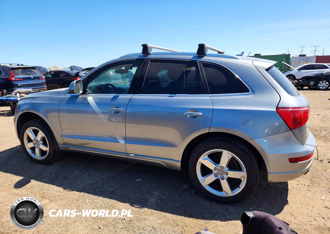 2010 Audi Q5 Premium Plus VIN:WA1LKAFP8AA064066 - 2