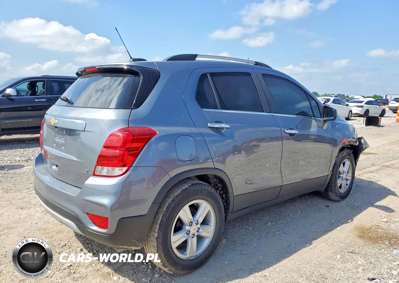 2019 Chevrolet Trax 1Lt VIN:KL7CJLSB8KB931389 - 3