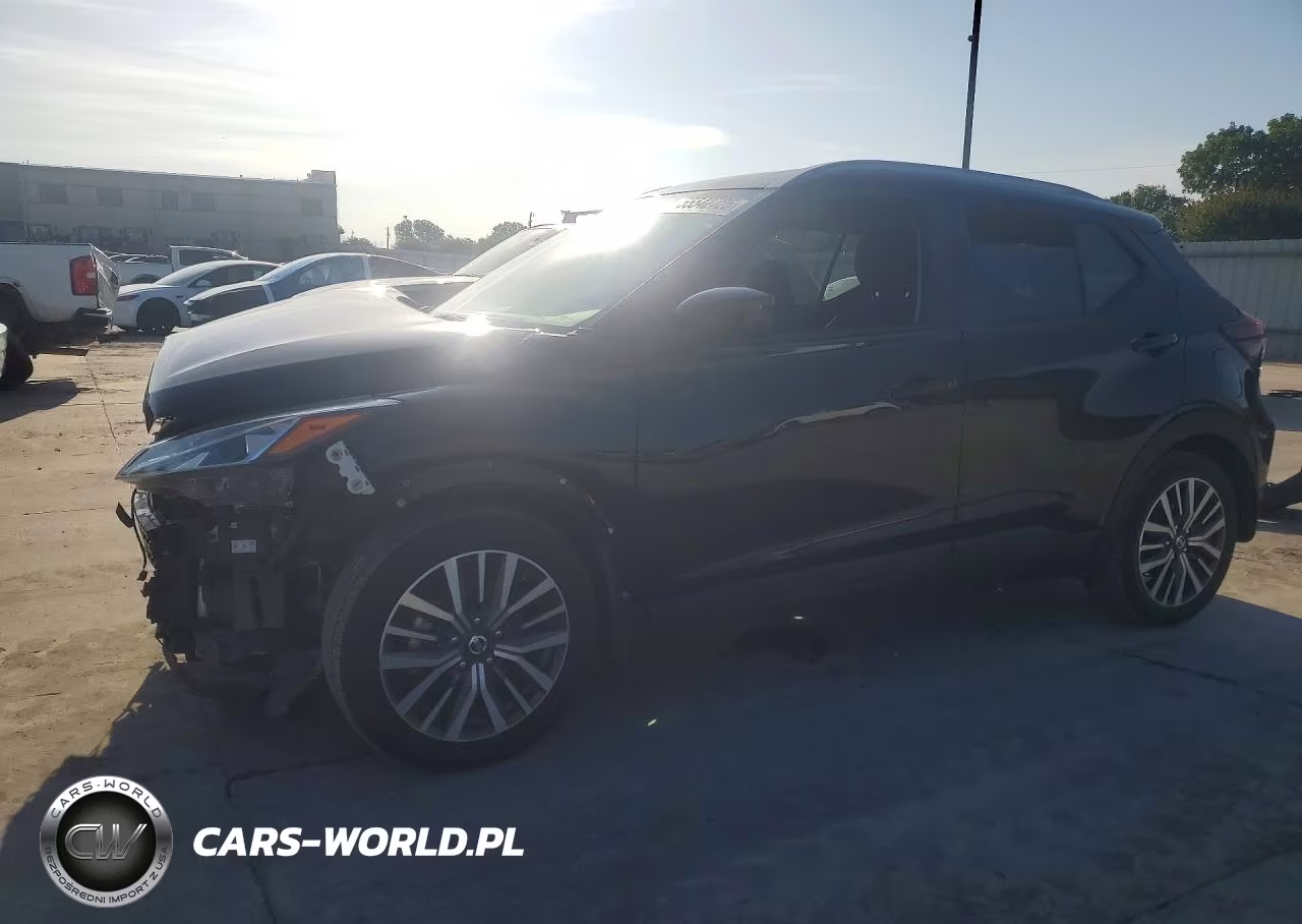 2021 Nissan Kicks Sv