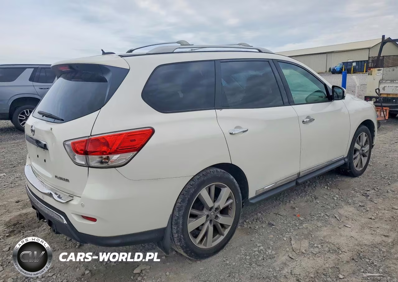 2014 Nissan Pathfinder S VIN:5N1AR2MN1EC646547 - 3